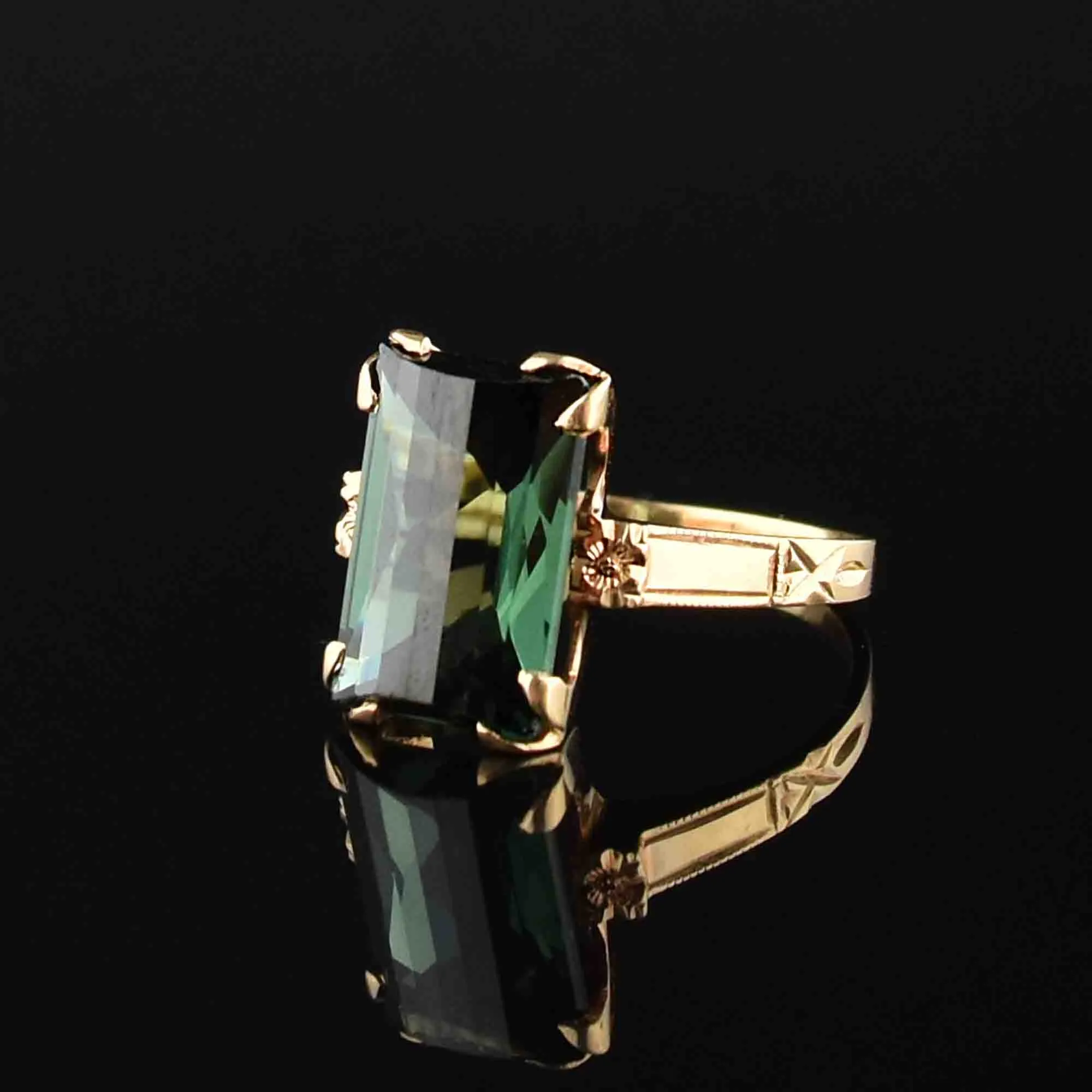 10K Gold Floral Tourmaline Ring Sz 6