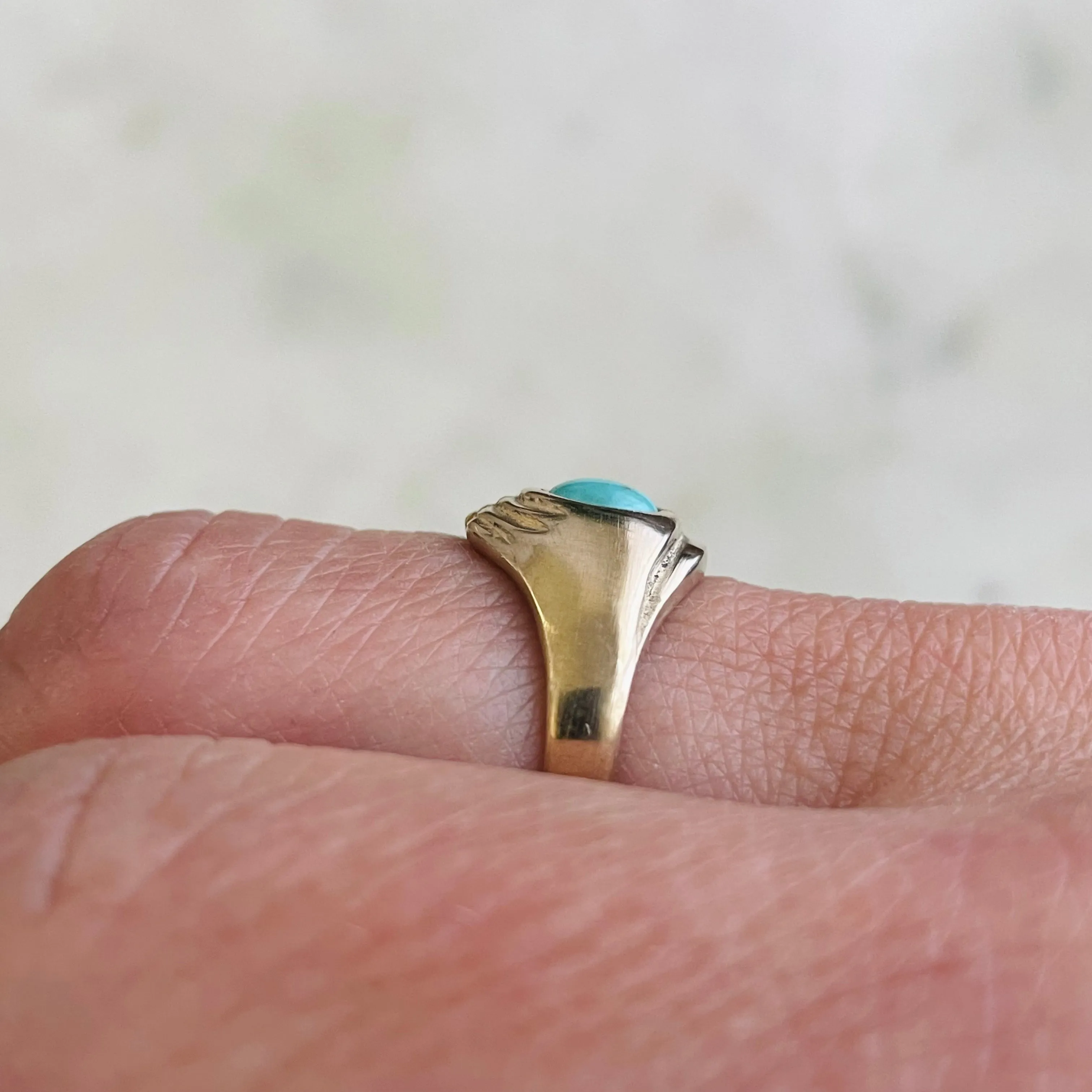 14K GOLD HELD RING