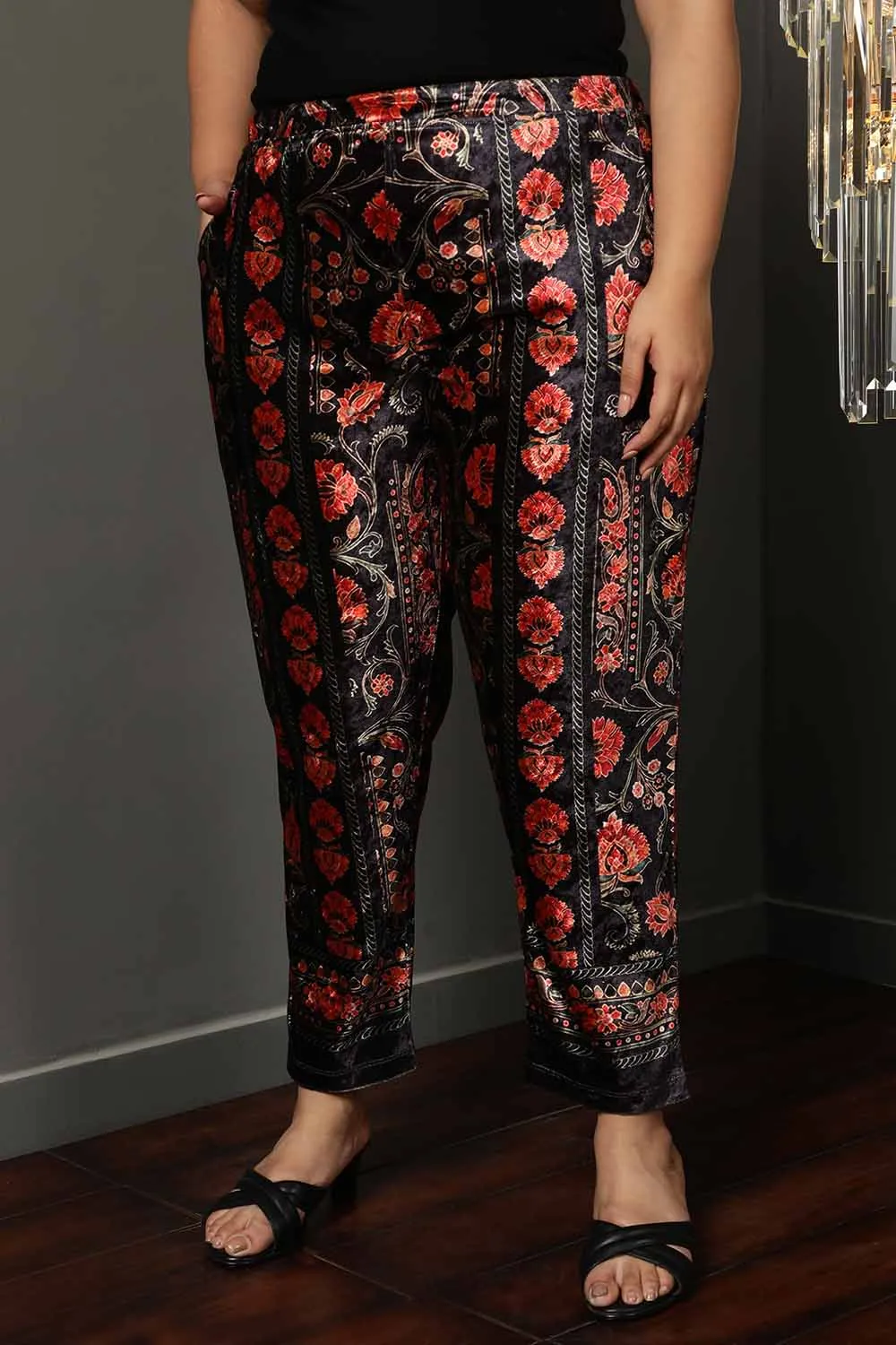 Block Floral Velvet Pant