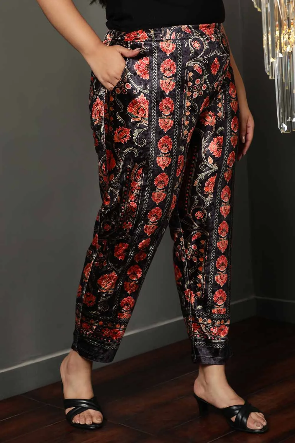 Block Floral Velvet Pant