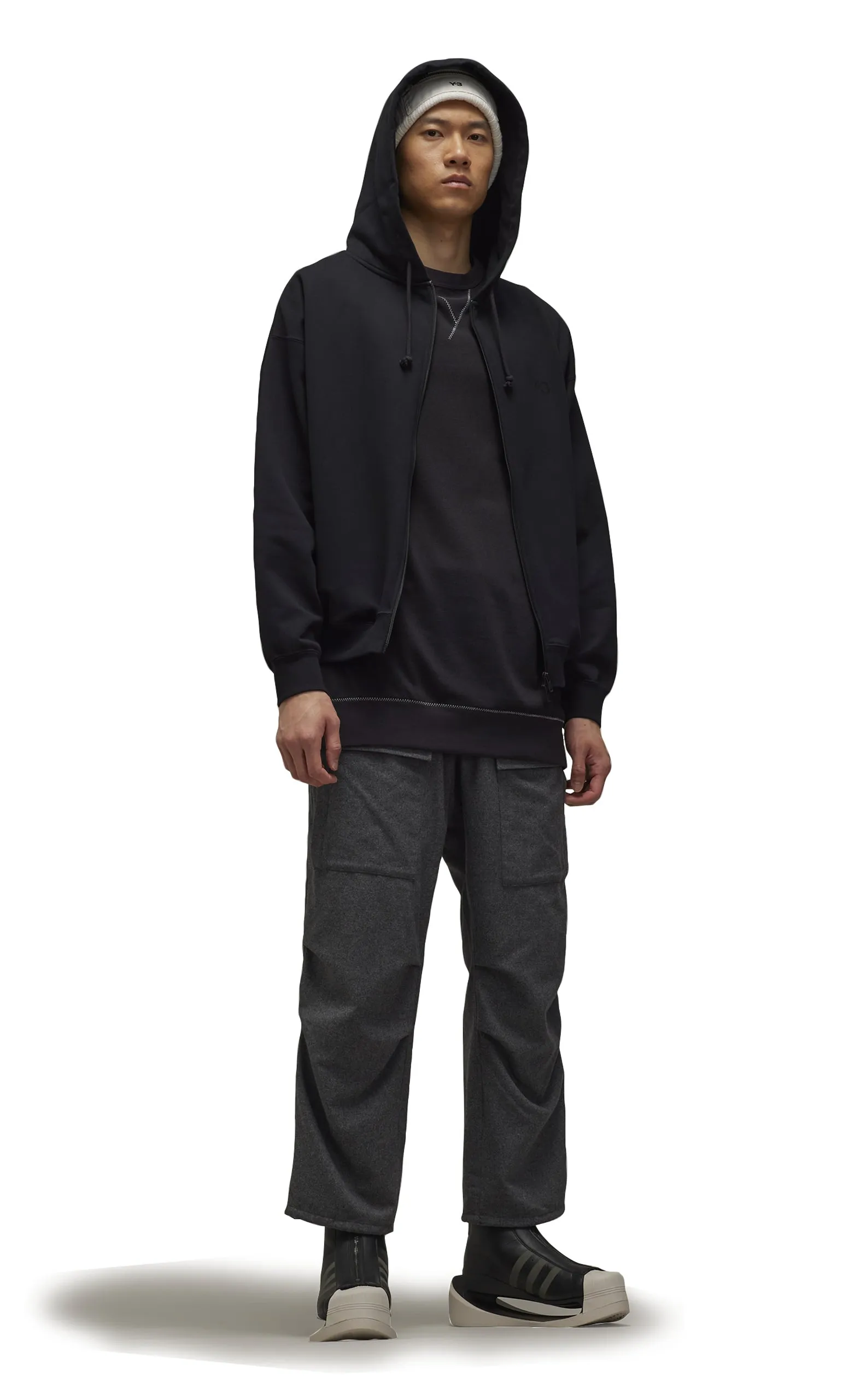 BRUSHED TERRY ZIP BLACK HOODIE