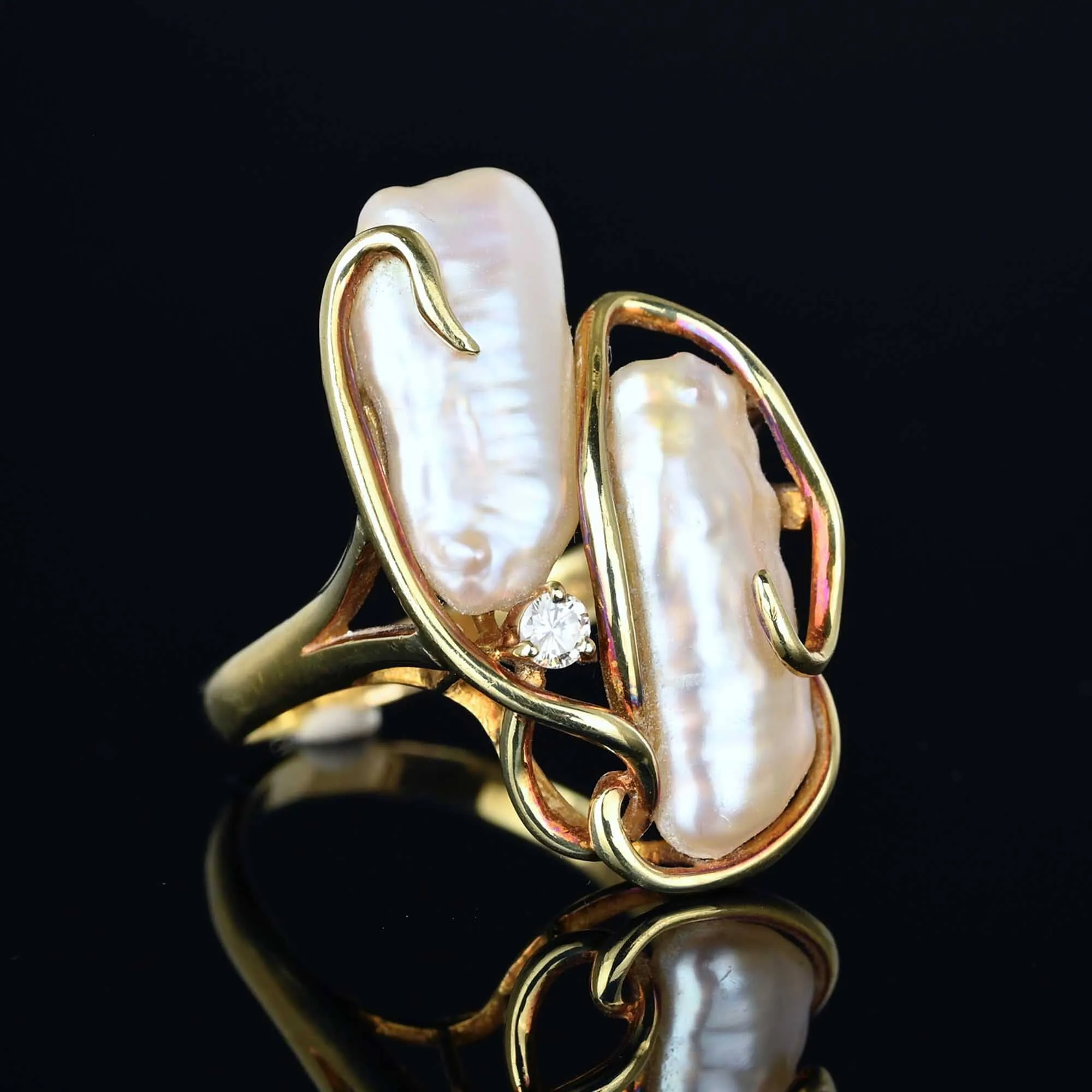 Free Form Diamond Baroque Pearl Ring in 14K Gold