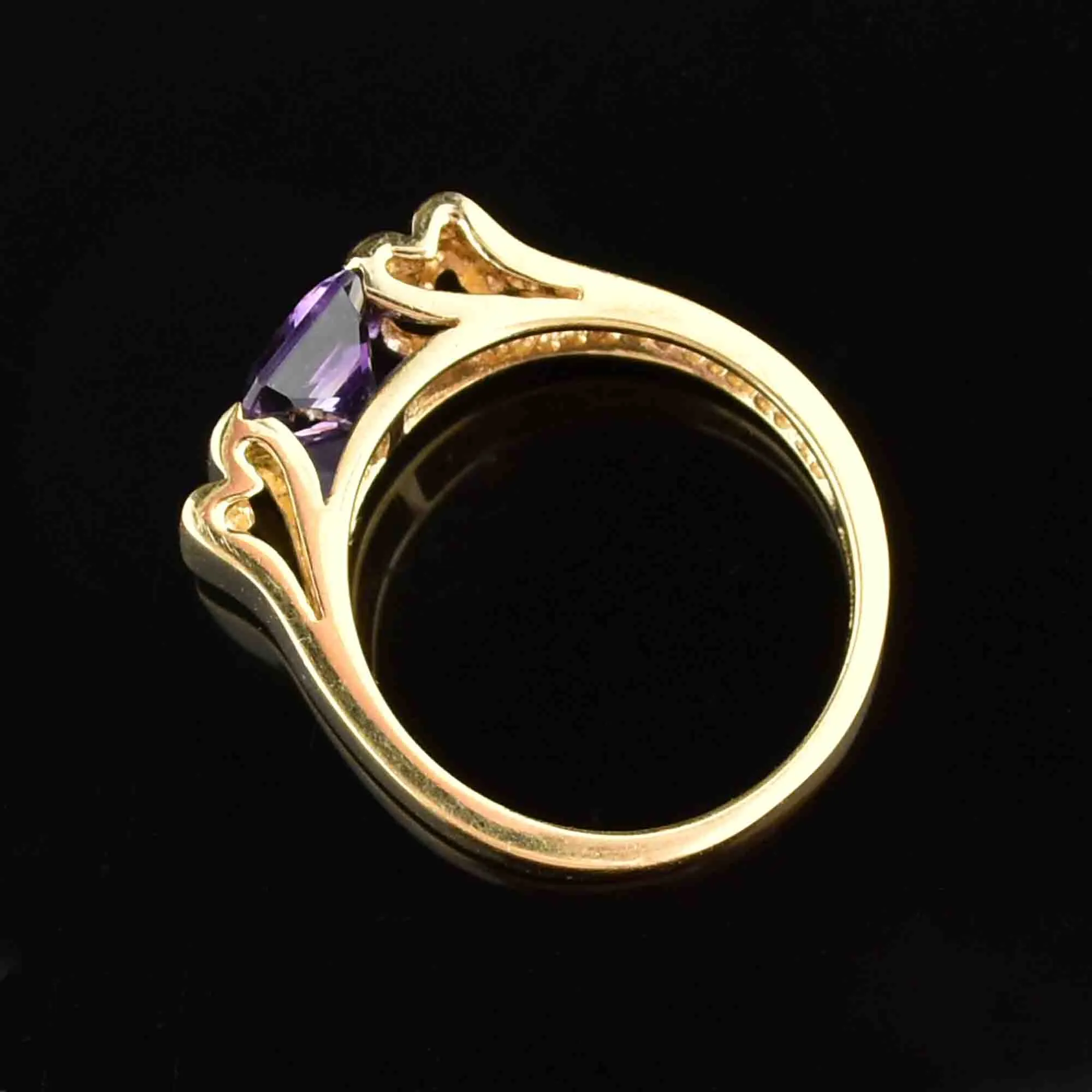 Vintage 14K Gold Amethyst Cocktail Ring, Sz 6.25